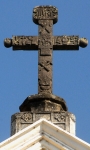 Santa María, roof cross