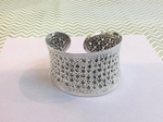 Silver cuff bangle.    £200.00