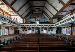 Agudas Achim Synagogue (Chicago,IL) | Sanctuary Rear View