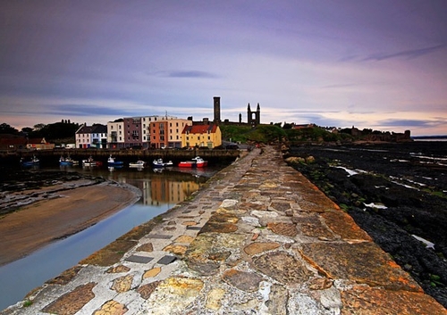 [align=center][size=11][b]St Andrews, Scotland[/b][/size]

St Andrews on the coastline of the East Neuk of Fife is…