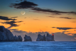 z3163 Needles Moonset