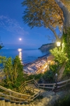 z4440 Moonrise over Shanklin Beach