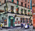 Liverpool Flanagans Apple pub HDR reduced