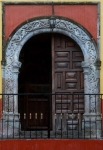 Santa María, rear portal