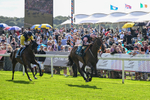 060926-Race 3-Moon Chime-7617