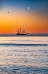 z3758 Daybreak over Tenacious, Sandown Bay