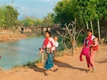Intha women at Indein