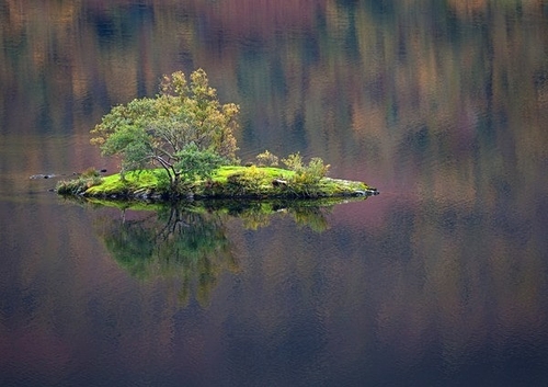 [align=center][size=11][b]Crummock Water, Lake District[/b][/size]

Trying to be a bit creative when standing up on…