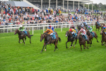 080925-Race 7-Canvas-7842