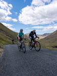 122832