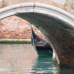 GONDOLA APPROACHING - VENICE