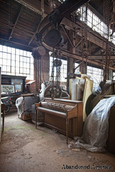 Bureau Bros. Bronze Foundry (Philadelphia, PA) | Under the Rail