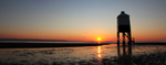 Lighthouse on legs _ Pan 003