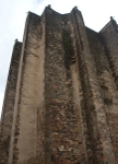 Apse buttressing