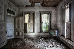Abandoned Pennsylvania House | Antique Television