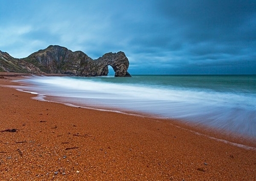 [align=center][size=11][b]Durdle Door, Jurassic Coast, Dorset[/b][/size]

This was a stormy evening at Durdle Door,…
