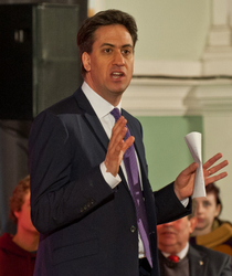 Ed. Milliband Visits Stroud UK portfolio