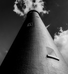   Looking up The Light Tower Dungeness 4726
