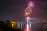 z3356 Yarmouth Pier Fireworks