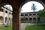 Santo Domingo, cloister