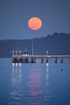 ab618 The Snow Moon over Yarmouth pier