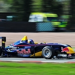 09 10 275 Daniel Ricciardo