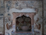 Cloister wall, wall niche