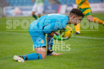 Guernsey FC v Ashford United-10