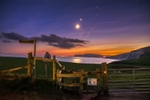 z2651 Moon and Venus over Compton Bay