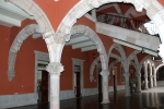 Palacio Gobierno, patio, lower story arches