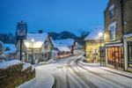 z3175 Snowy Shanklin Old Village