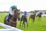 111024-Race 3-Minstrel Knight-1677