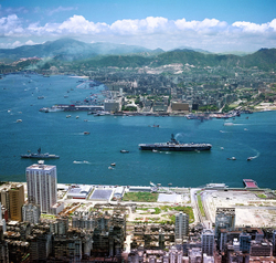 KM-40 Wan Chai reclamation & Kowloon  from air - 1974