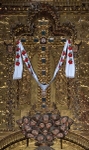 Santa Inés, high altar, cross & cherub heads