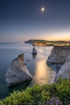 ab670 The Moon and Venus over Freshwater Bay