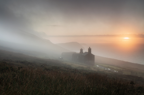 Eary Cushlin through the mist as the Winter sun sets.