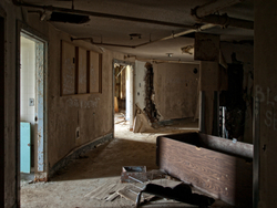 Curved Hallway | The Ladd School