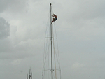 070121 Suriname - Ned up mast