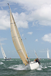 160702 GBR1371R - ROUND THE ISLAND Y92A3382_E