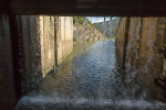 Lock gates lift