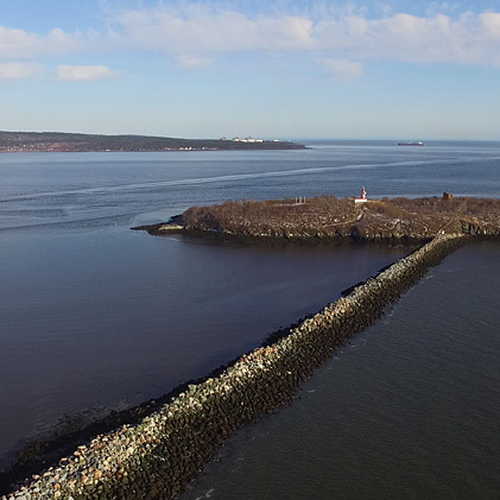 Fundy Rose makes a final turn for her dock in Saint John, New Brunswick after passing by historic Partridge Island.