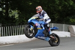 Stephen Thompson Suzuki / Thepeoplesbike.com/formwise