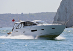 140418 AMBERLEY FLYER SEALINE S42 WT7A8023