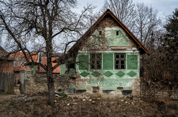 Abandoned Home | Gherdeal, Romania