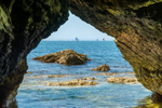 z3234 Round the Island Race, Freshwater Caves