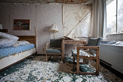 Fallside Hotel (Niagara Falls, NY) | Warped Desk