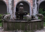 Santiago Apóstol, cloister fountain