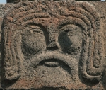 Front crossing, face of Christ
