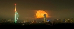 012 pano Portsmouth moon rise