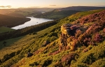 Ladybower Reservoir from Bamford Edge (3)